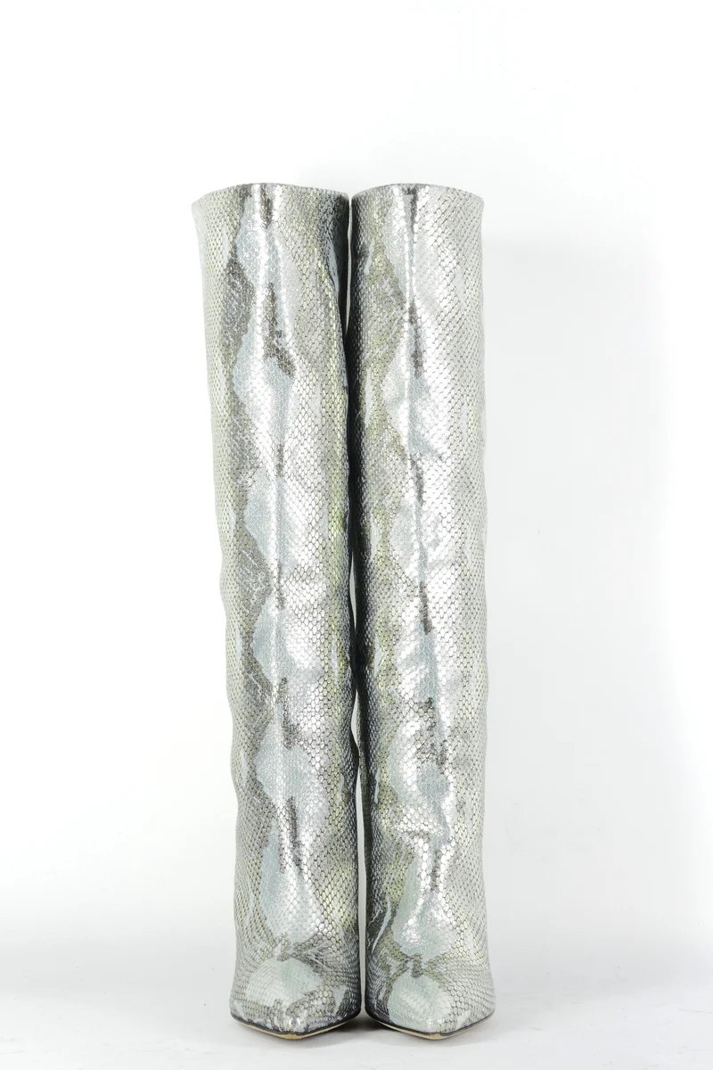 Stiefel Leder silber