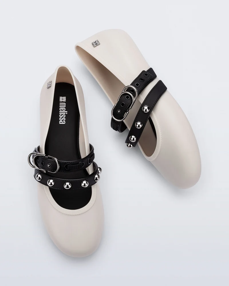 Soft Ballerina Studs