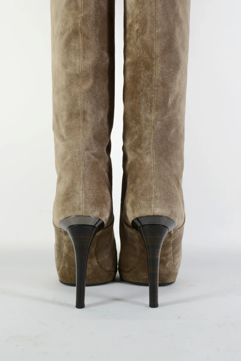 Hohe Stiefel Wildleder camel