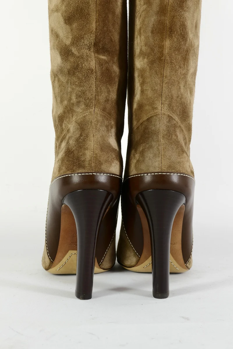 Hohe Stiefel Wildleder taupe