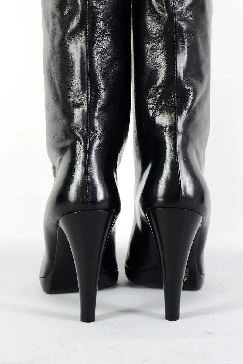 Hohe Stiefel Leder schwarz