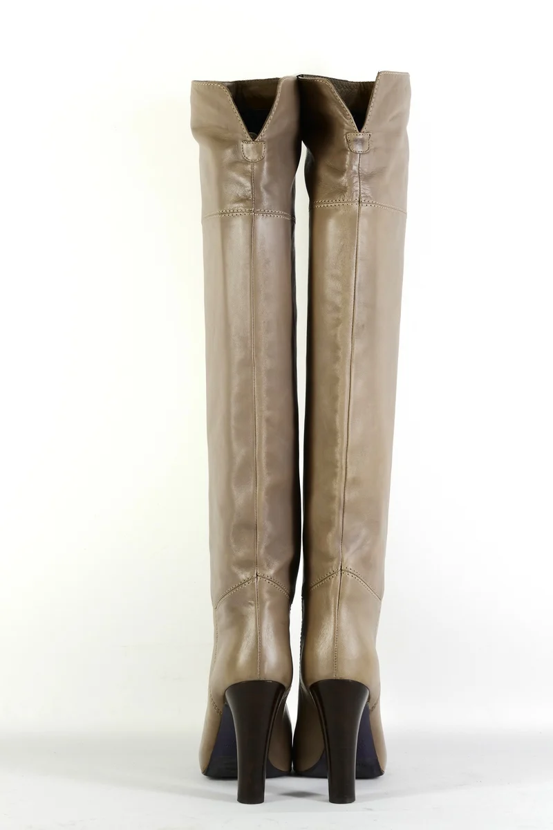 Hohe Stiefel Leder grau