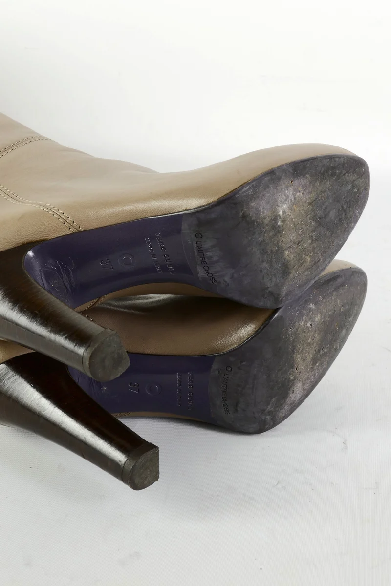 Hohe Stiefel Leder grau