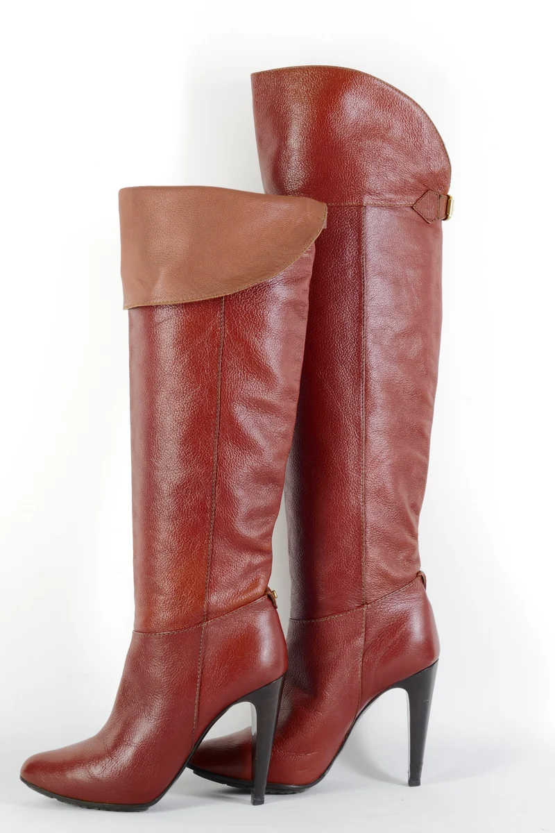 Hohe Stiefel Leder bordeaux