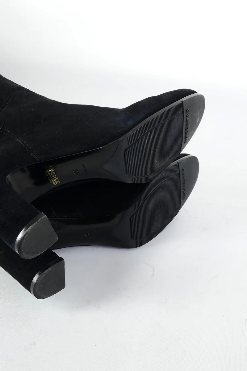 Hohe Stiefel Wildleder schwarz