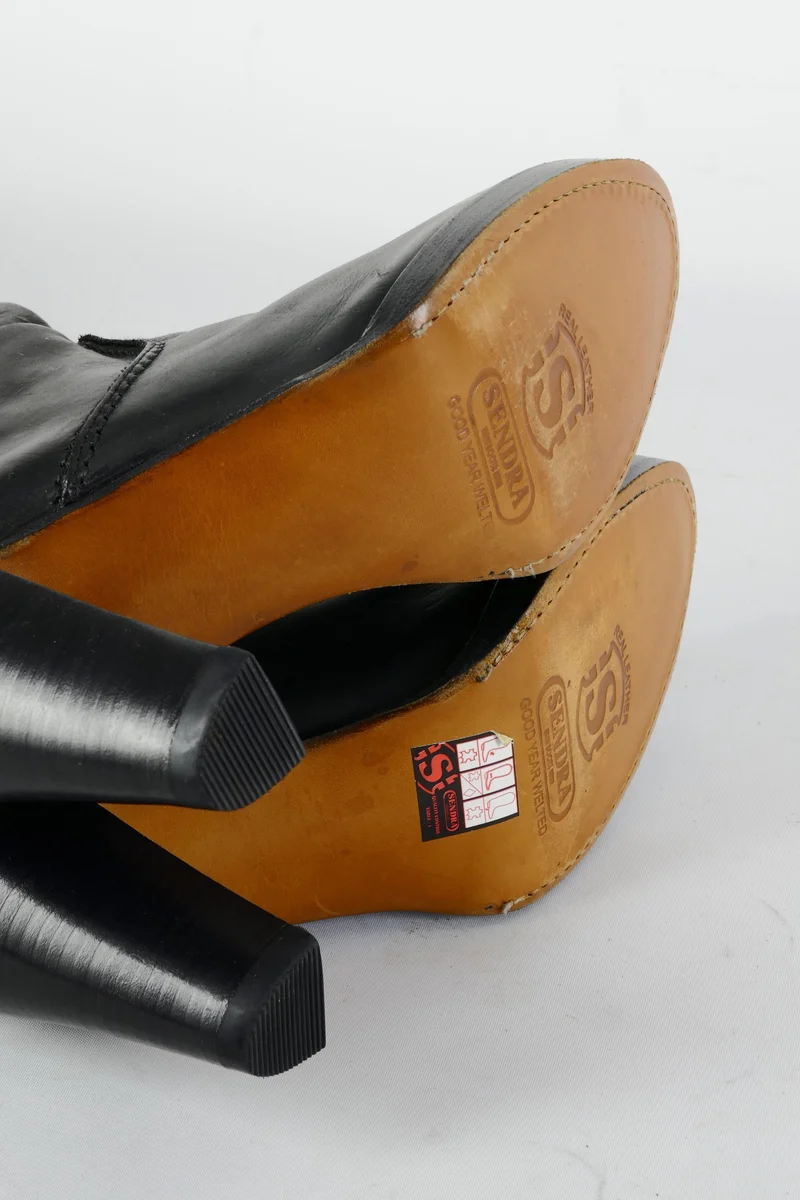Stiefel Leder schwarz