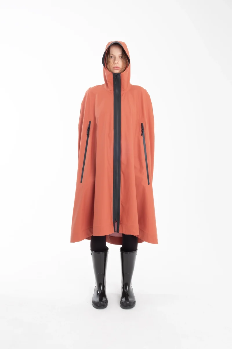 One Node X Sagastad Poncho Ginger Dame