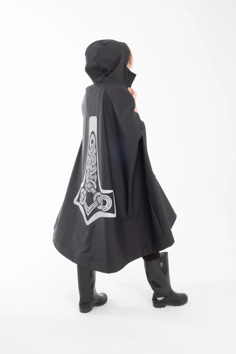 One Node X Sagastad Poncho Reflex Sort Dame