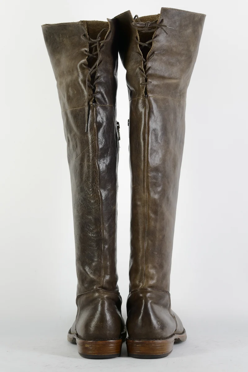 Hohe Stiefel Leder dunkelbraun