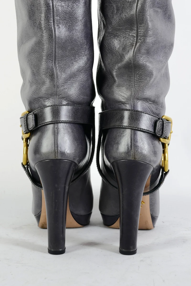 Stiefel Leder grau