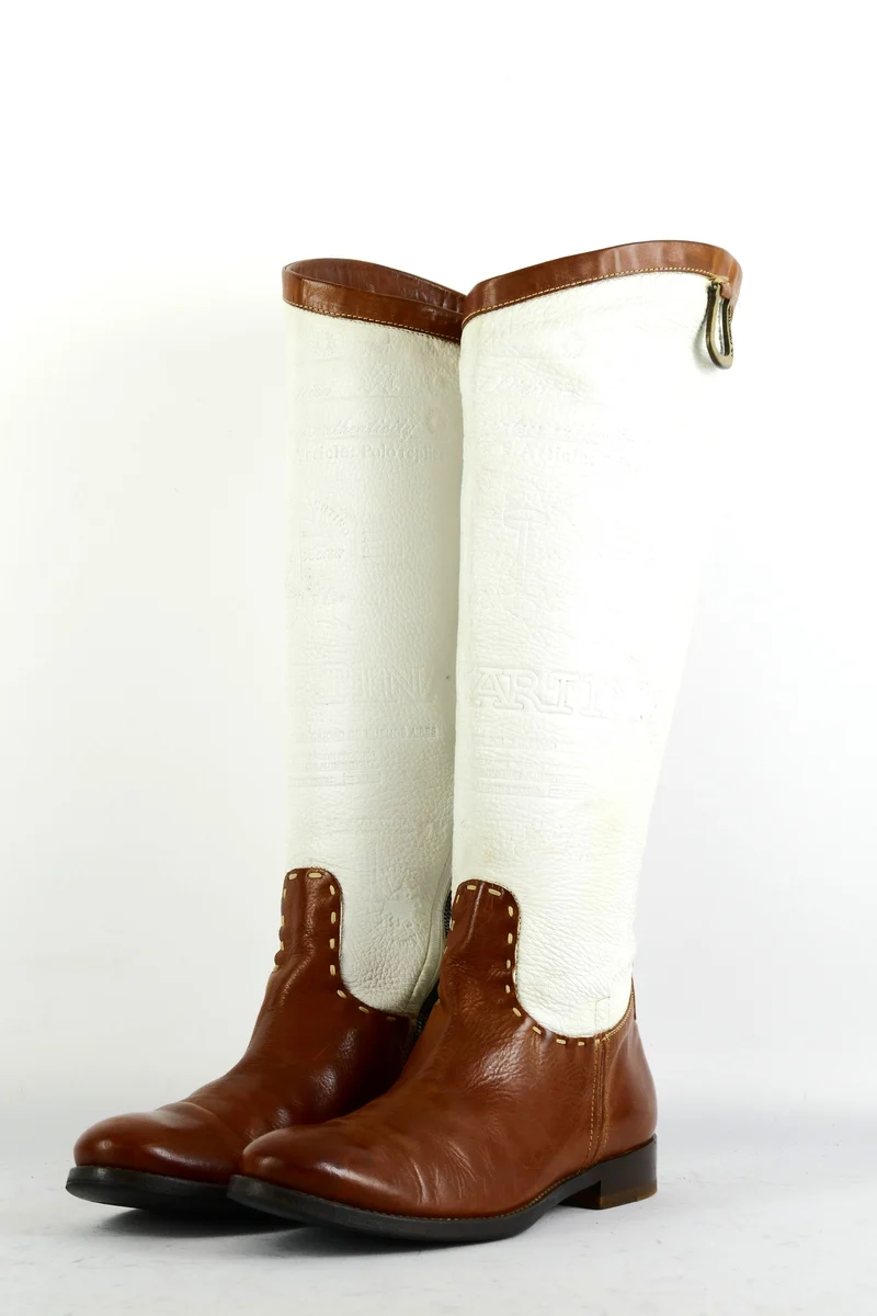 Stiefel Leder weiß