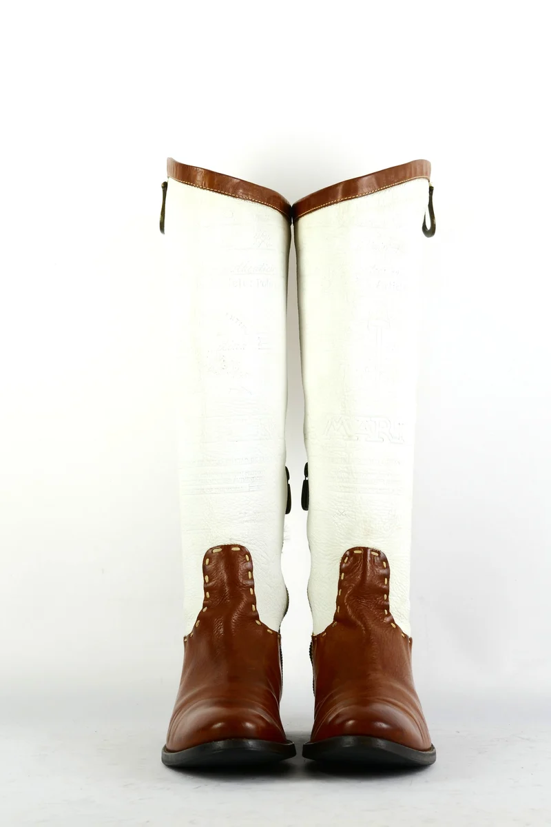 Stiefel Leder weiß