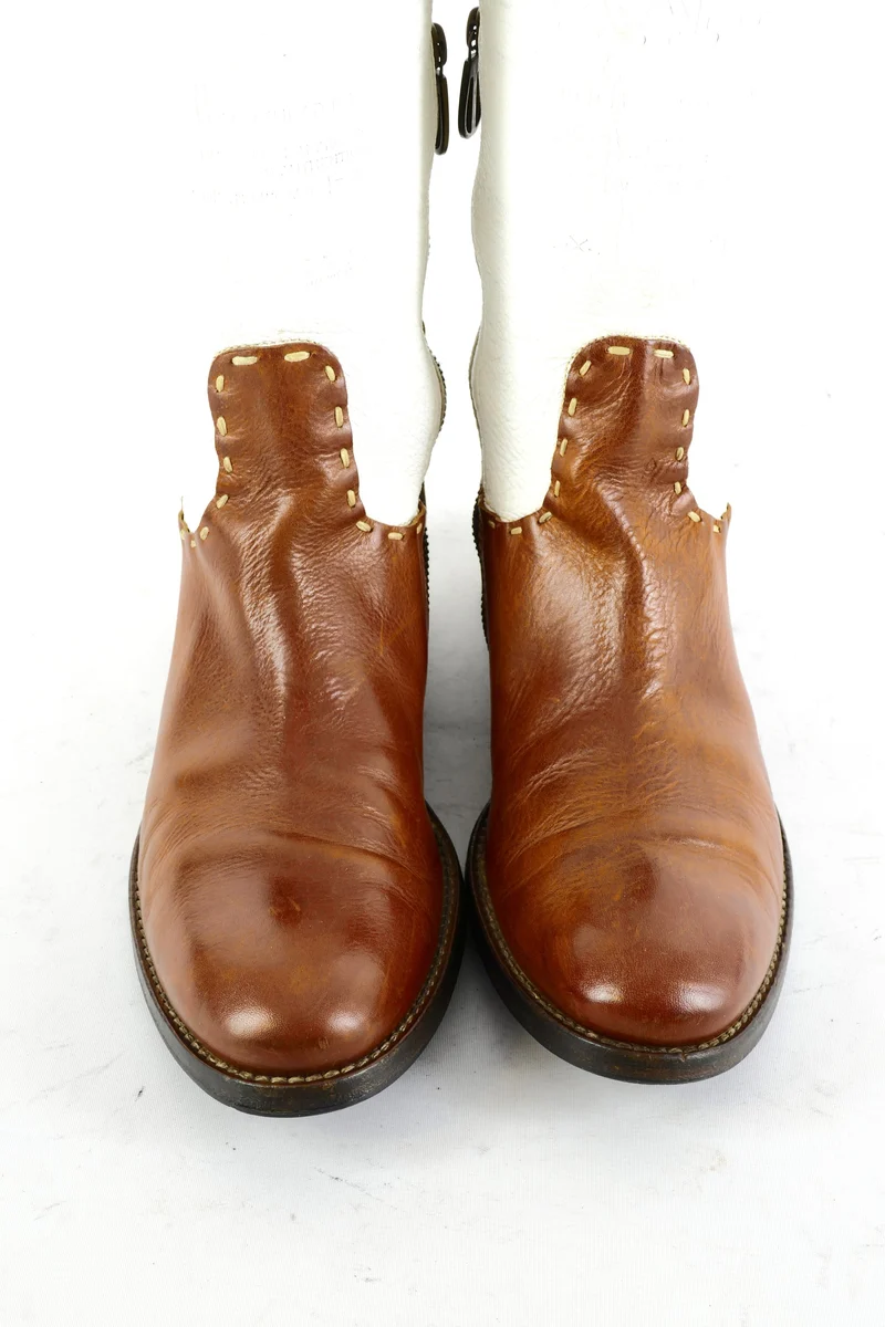Stiefel Leder weiß