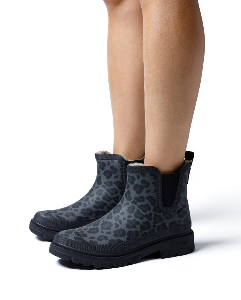 Bota de Agua Lua Fur Smooth Animal Black Leo/Black