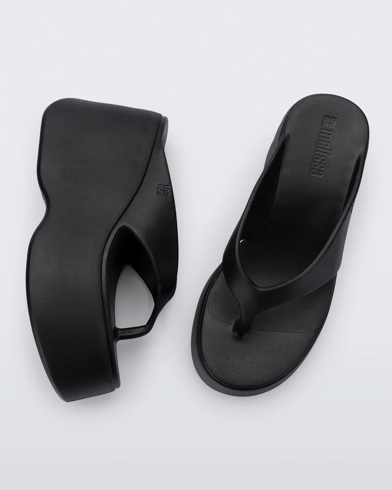 Free Thong Wedge