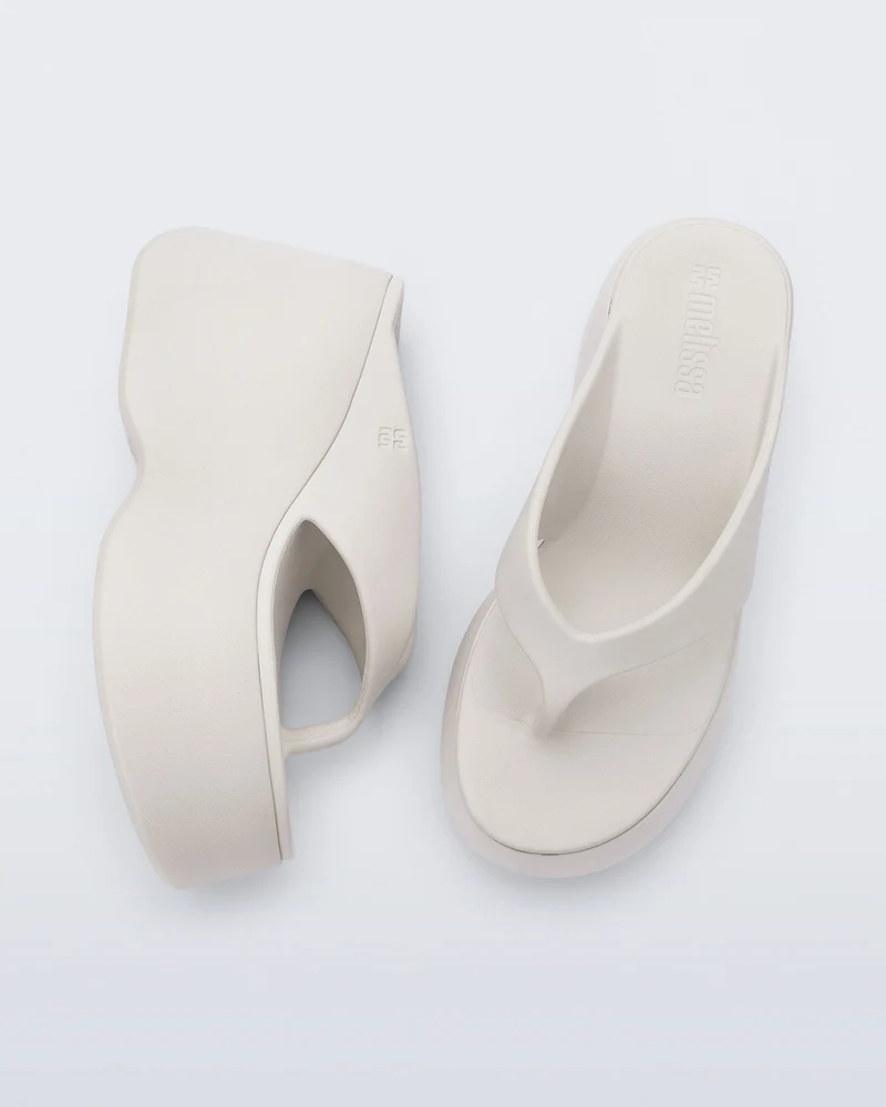 Free Thong Wedge