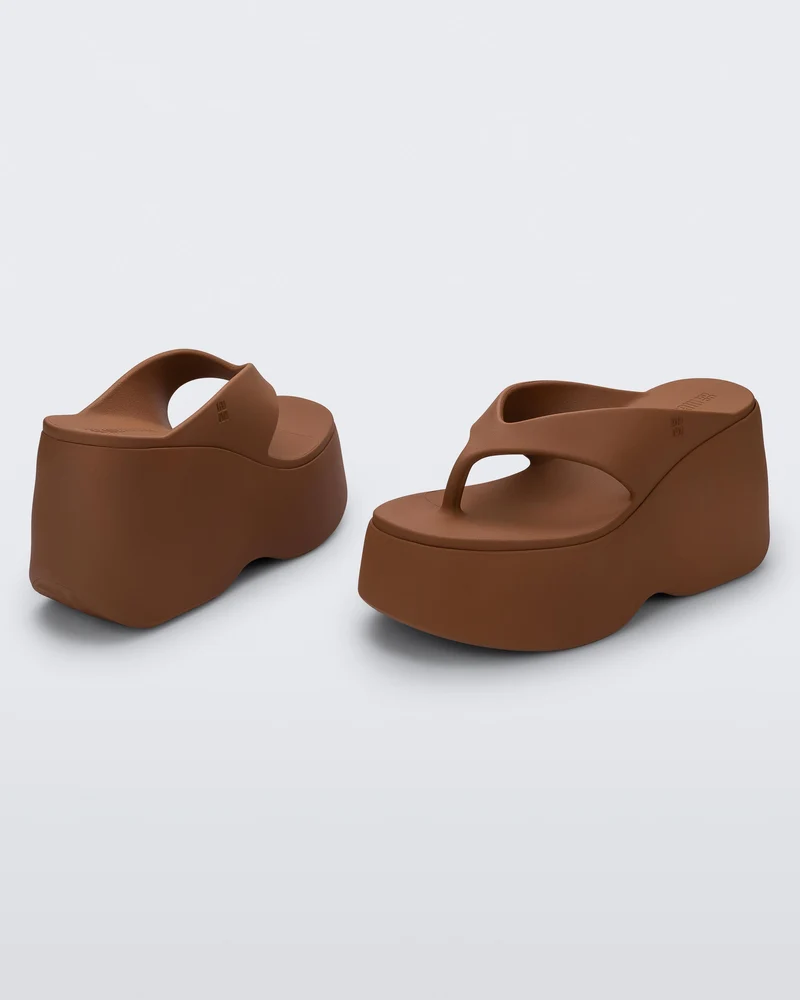 Free Thong Wedge