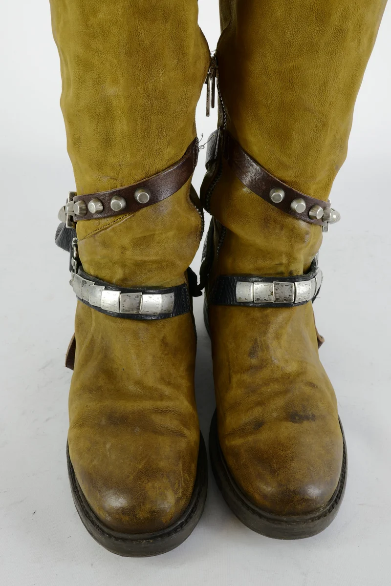 Hohe Stiefel Leder senffarben