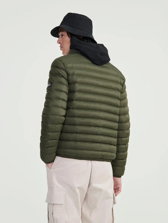 Kurze wasserabweisende Daunenjacke
