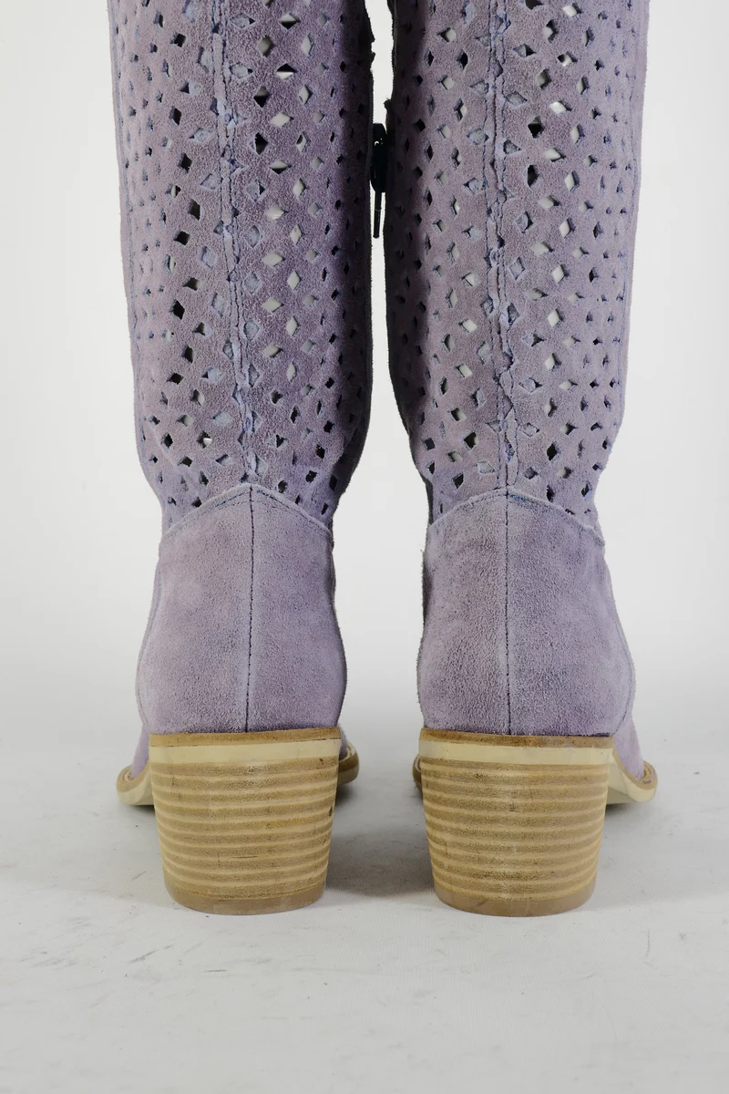 Hohe Stiefel Leder flieder