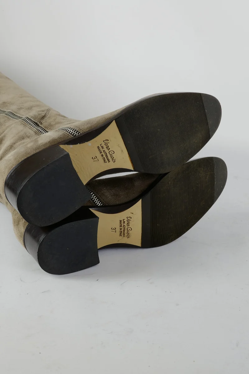Overknees Wildleder graubraun