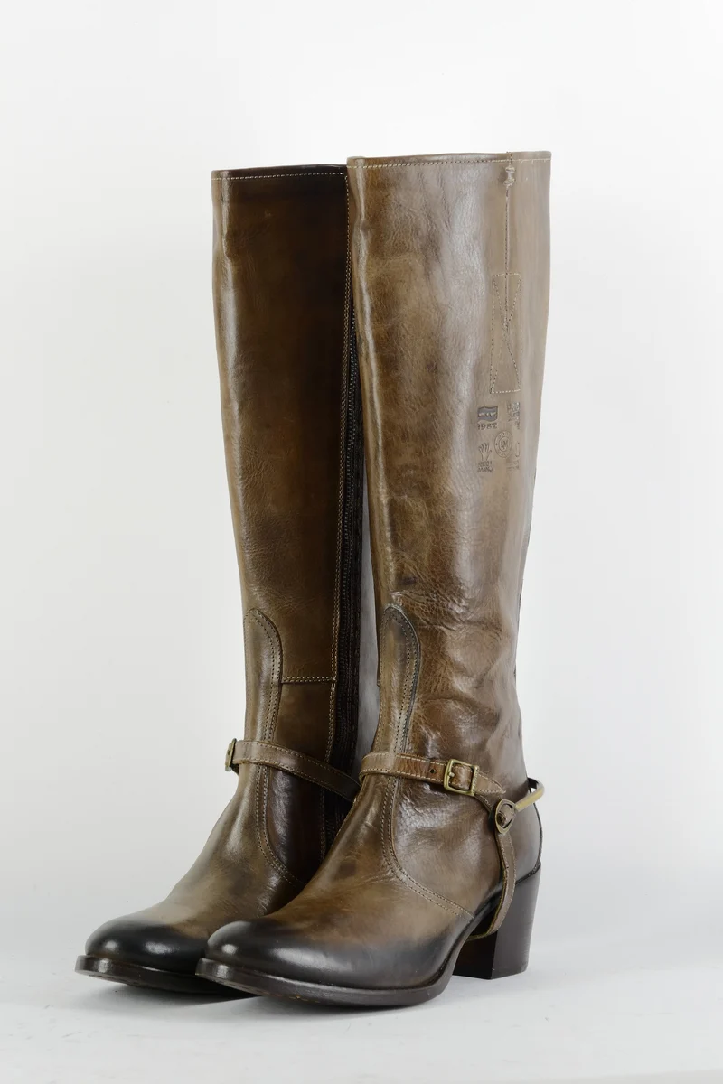 Stiefel Leder braun