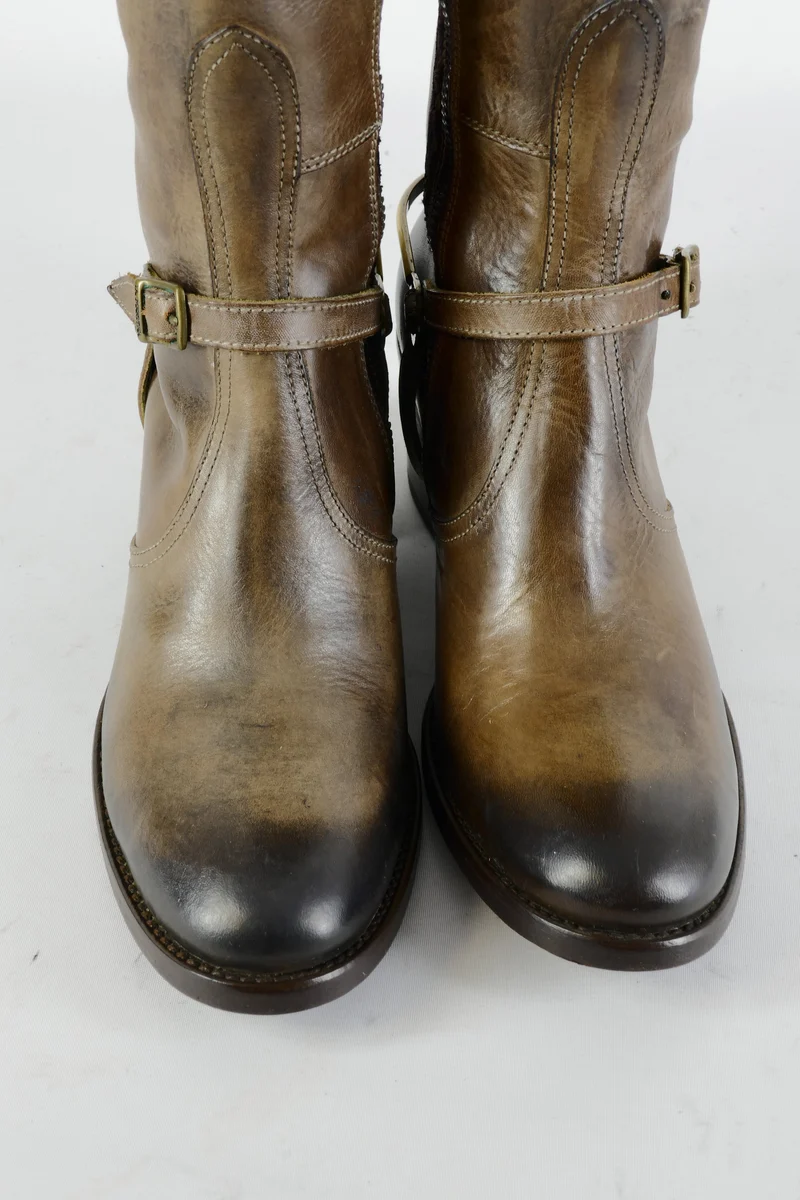 Stiefel Leder braun