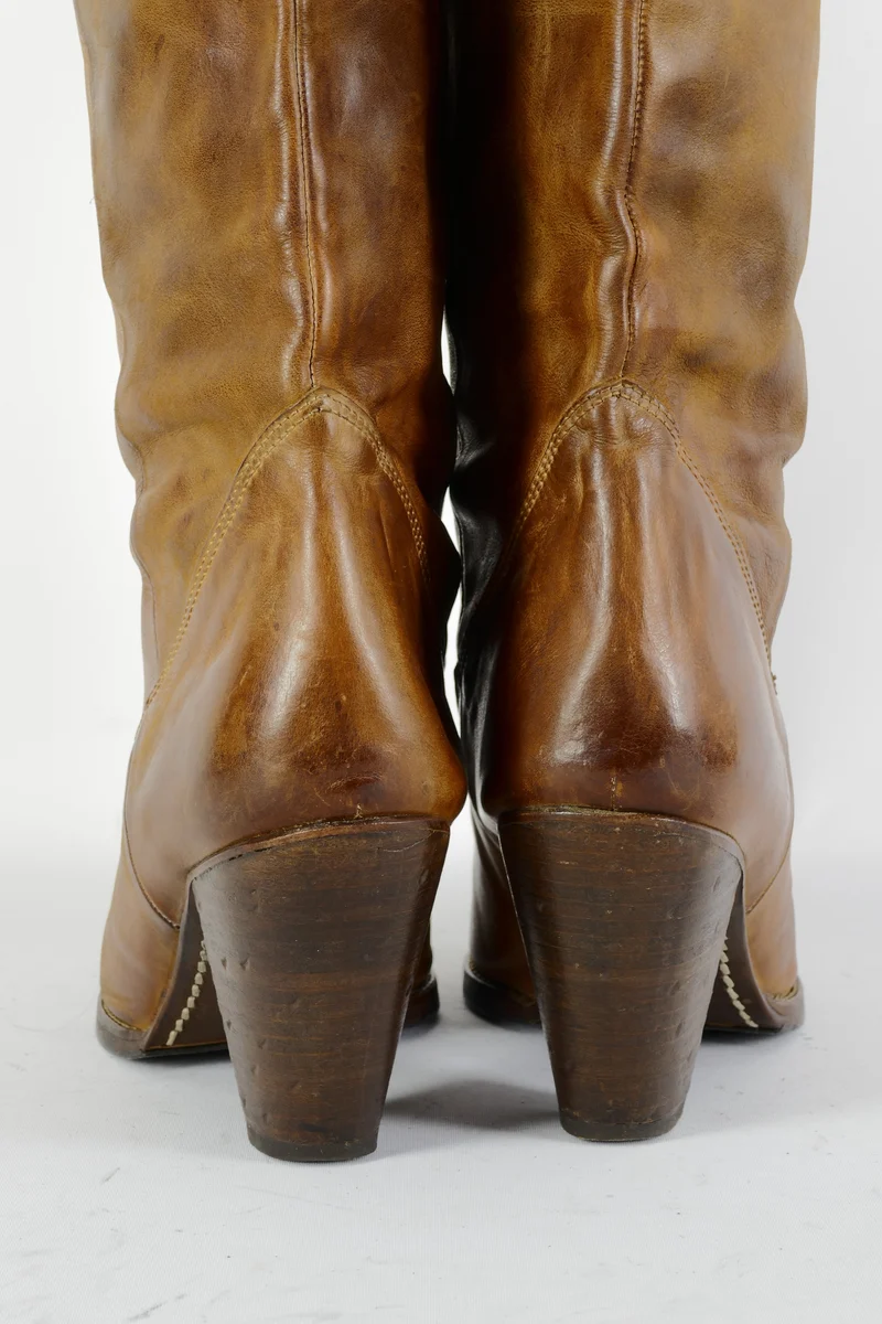 Hohe Stiefel Leder cognac