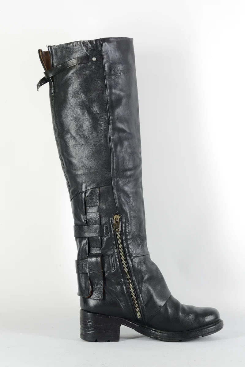 Hohe Stiefel Leder schwarz