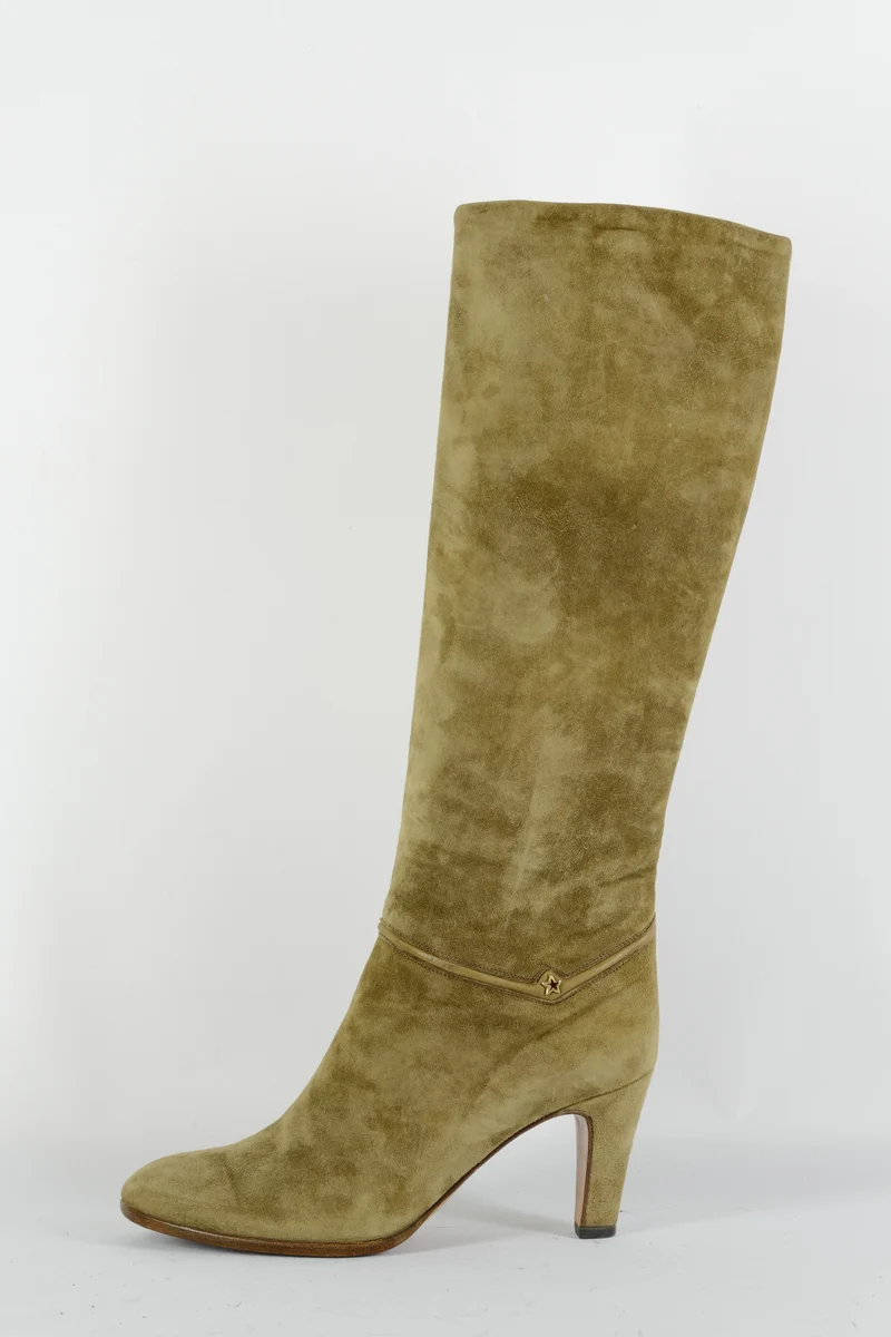 Vintage-Stiefel Wildleder schlamm