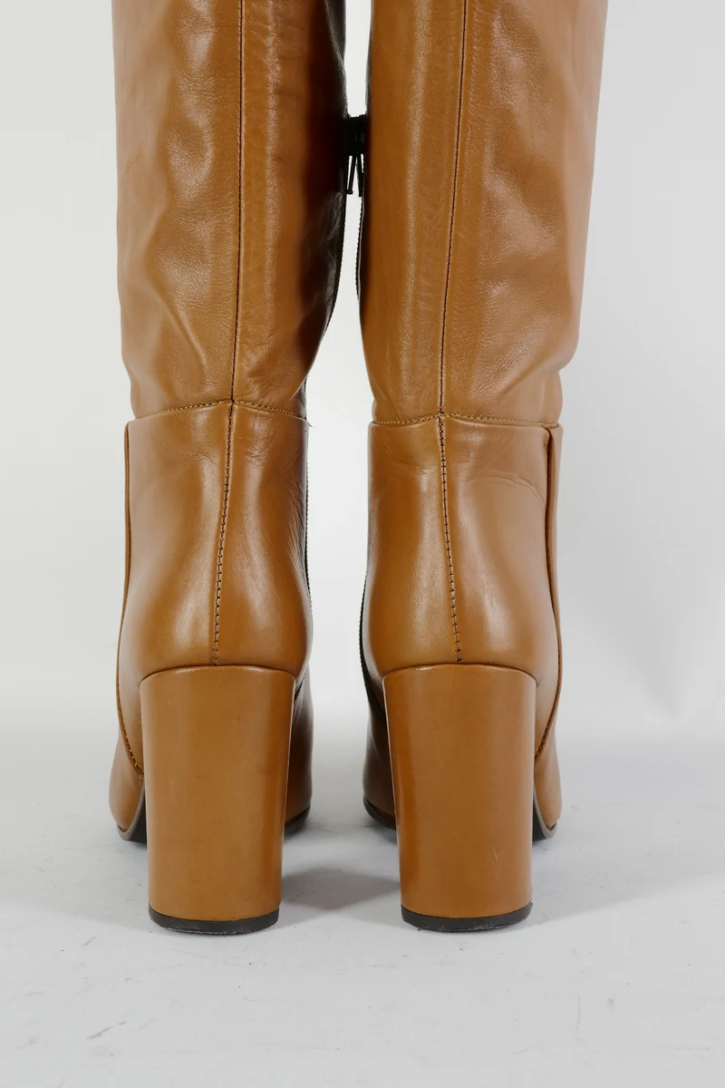 Hohe Stiefel Leder cognac