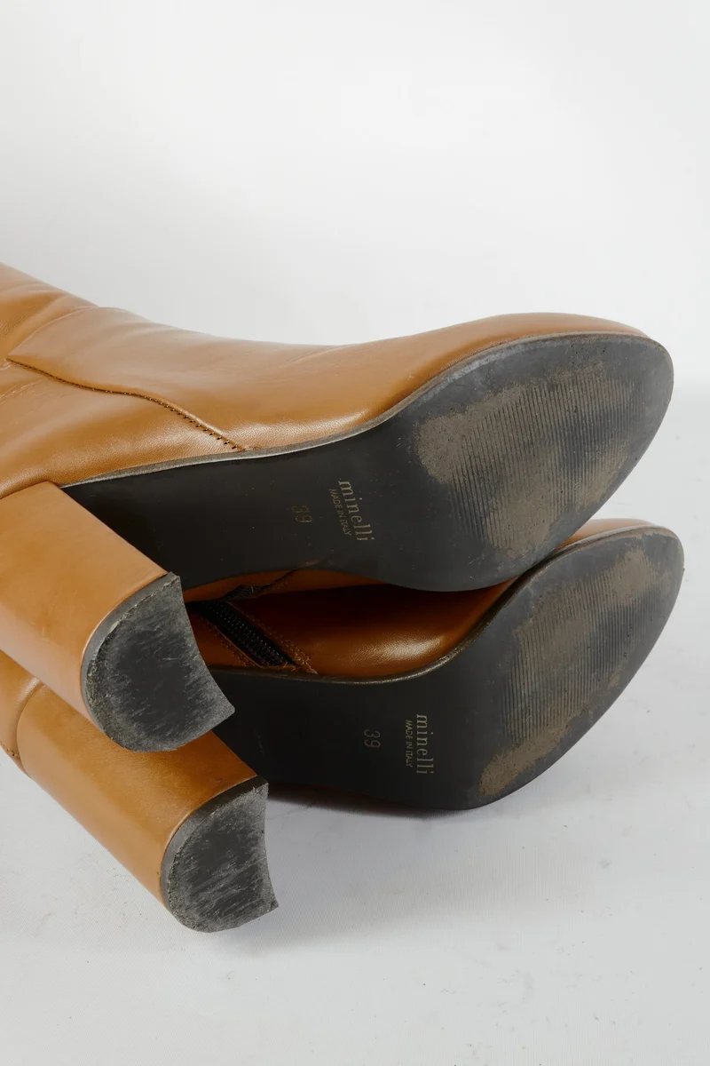 Hohe Stiefel Leder cognac
