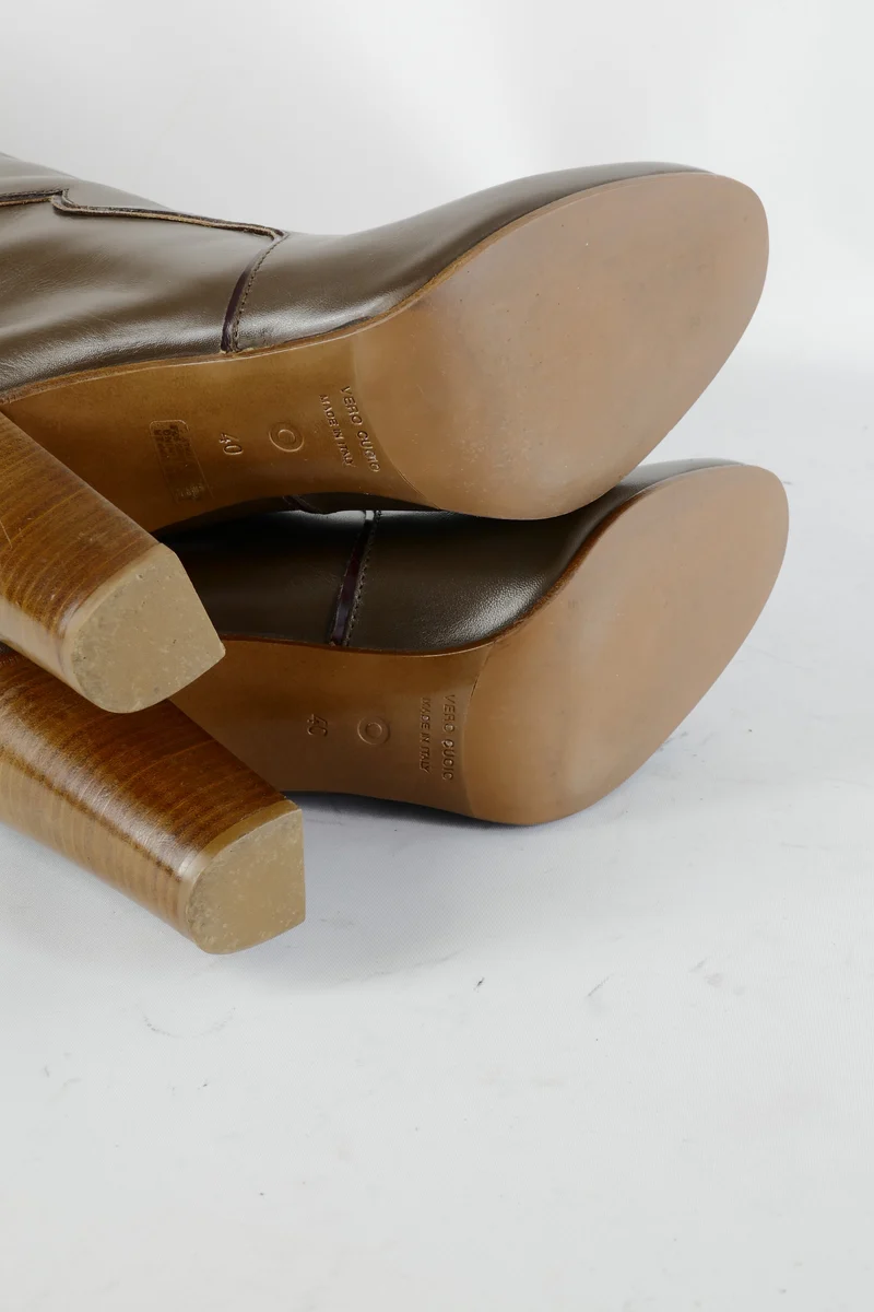 Stiefel Leder schlamm