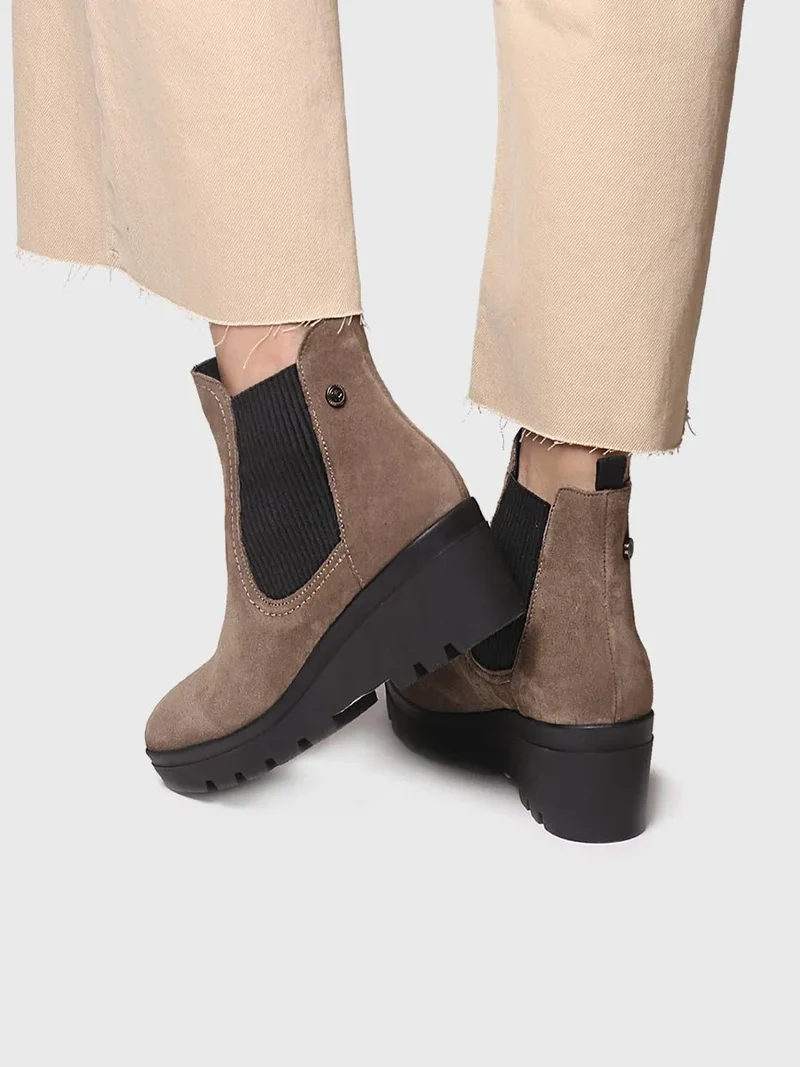 Bota de piel para mujer | RADOM-SY