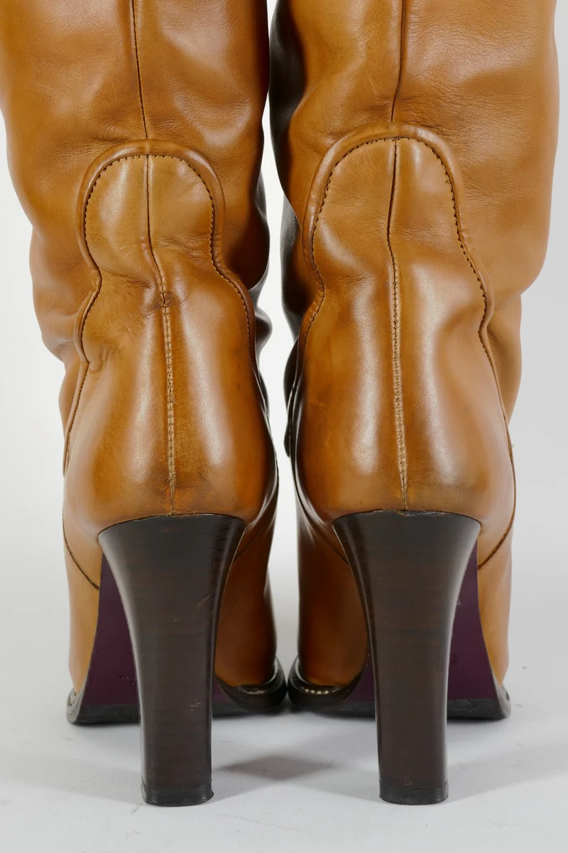 Stiefel Leder cognac