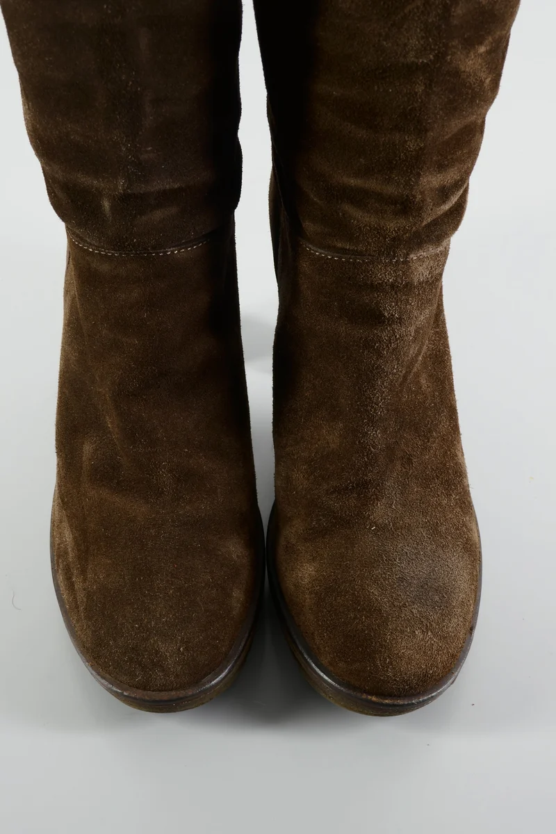 Hohe Stiefel Wildleder braun