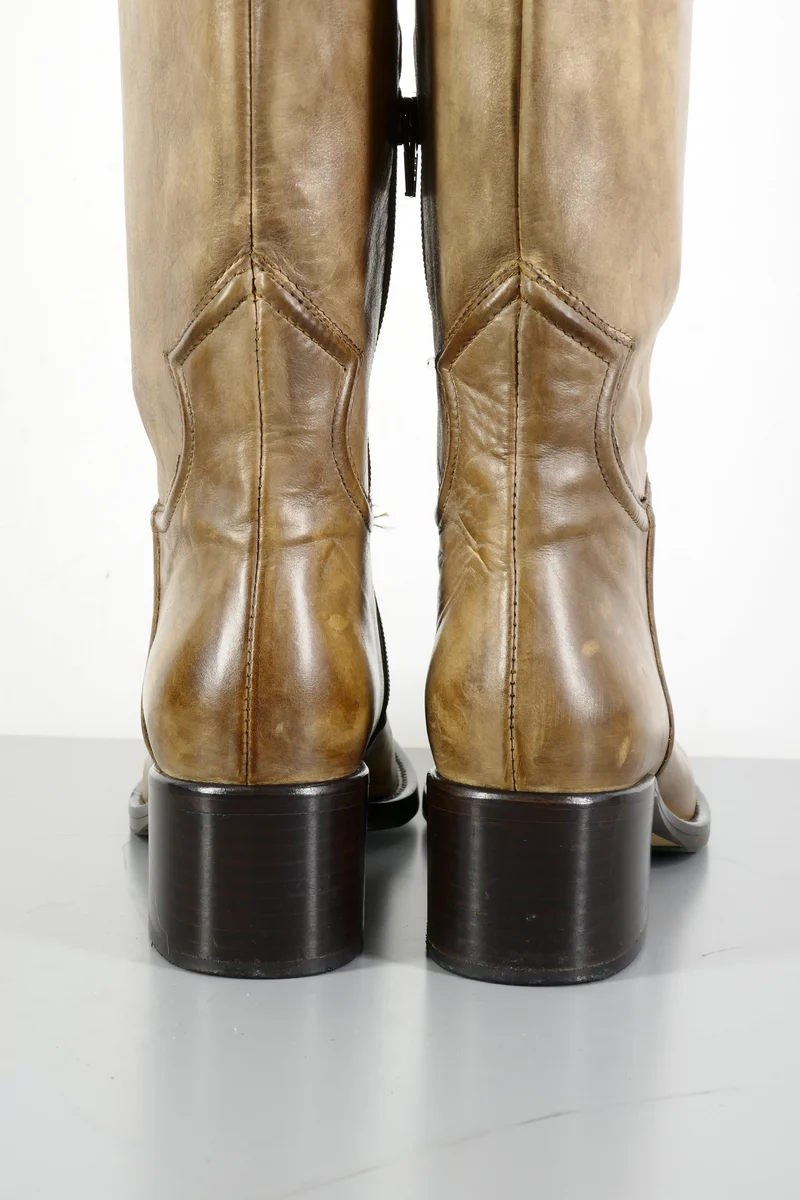 Hohe Stiefel Leder braun