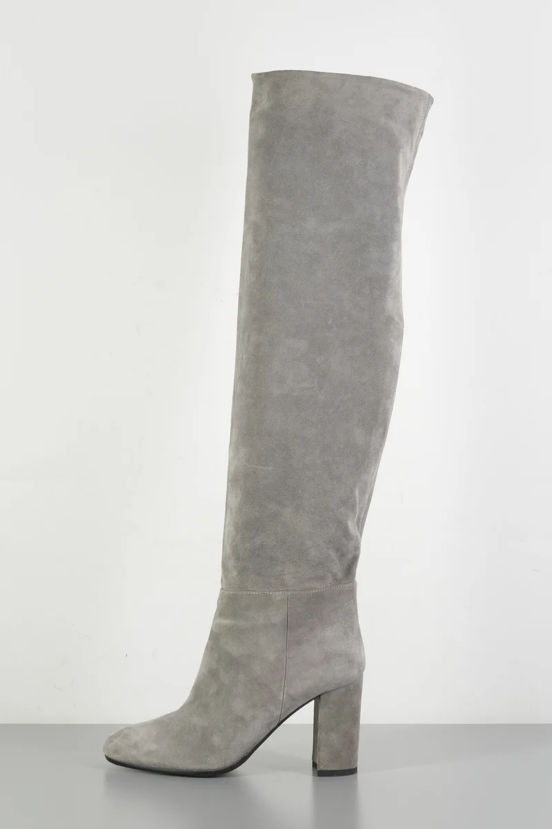 Hohe Stiefel Wildleder grau