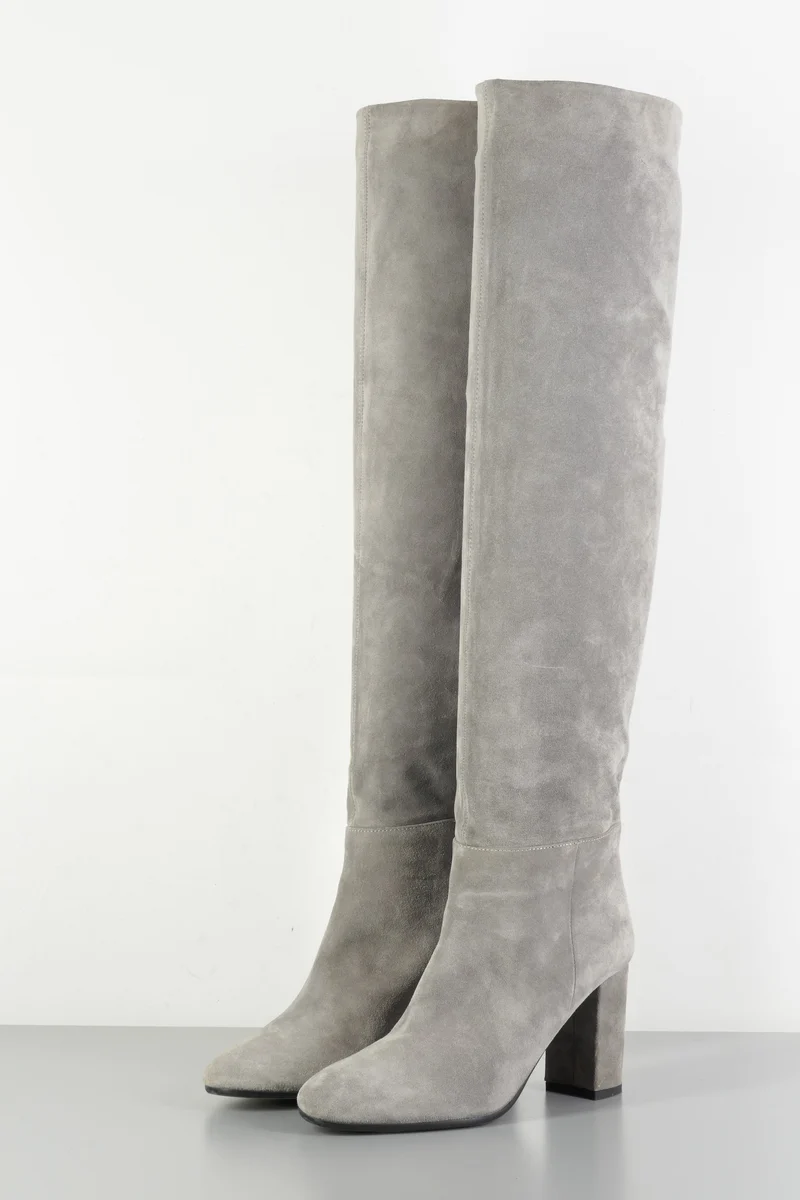 Hohe Stiefel Wildleder grau
