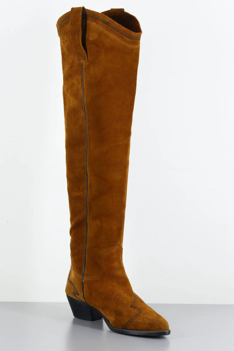 Hohe Stiefel Wildleder cognac