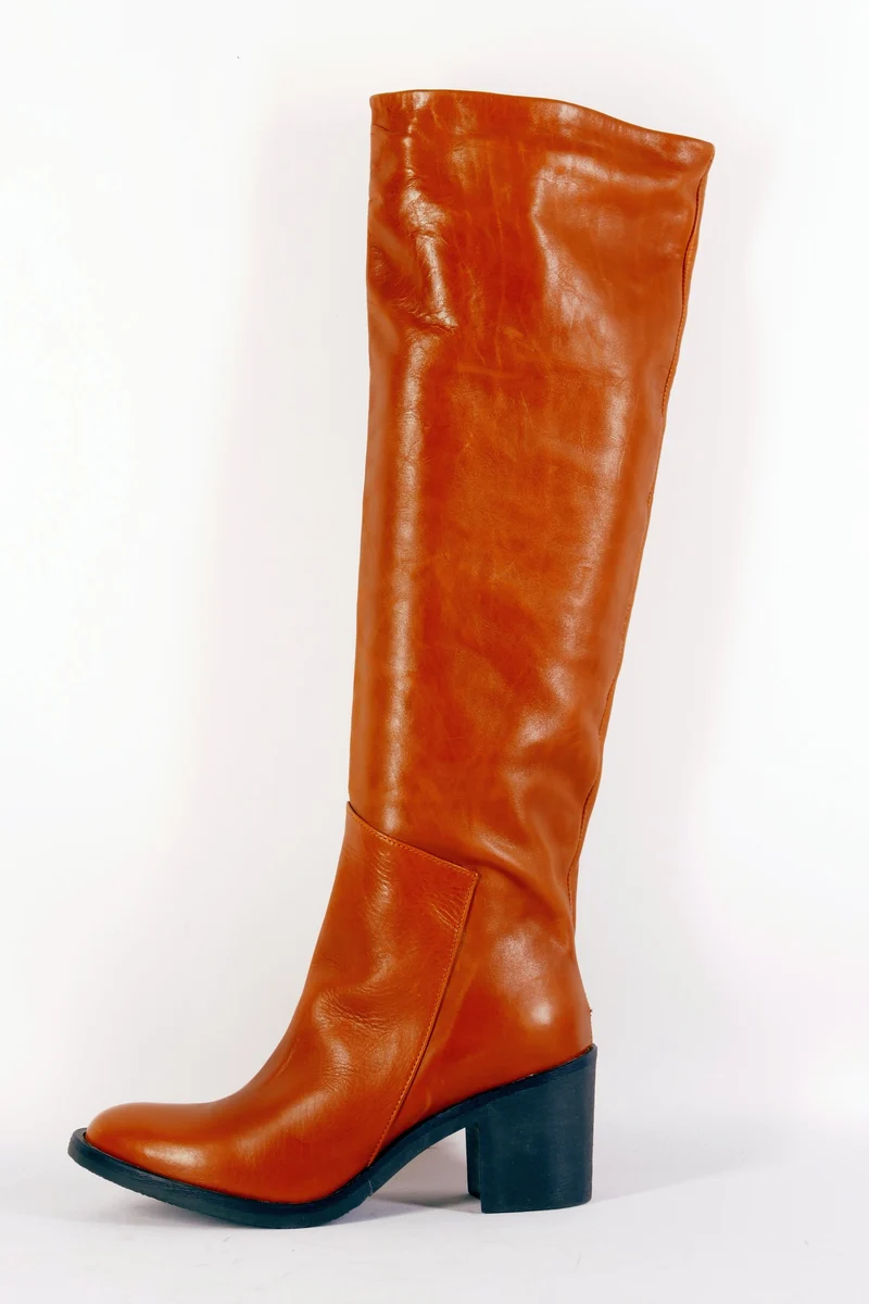 Stiefel Leder cognac