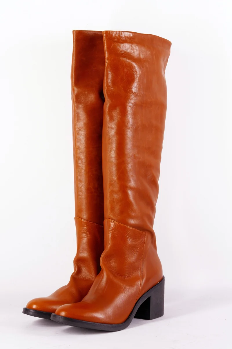 Stiefel Leder cognac