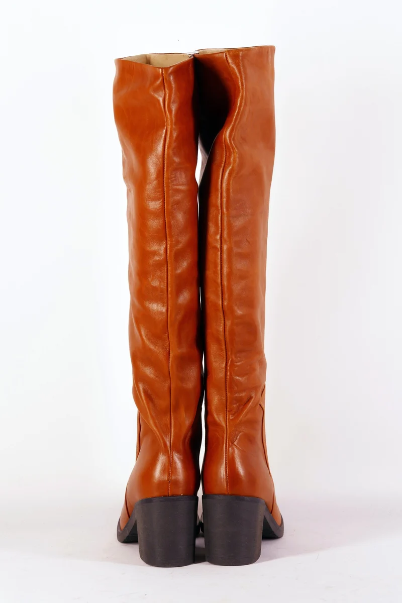 Stiefel Leder cognac