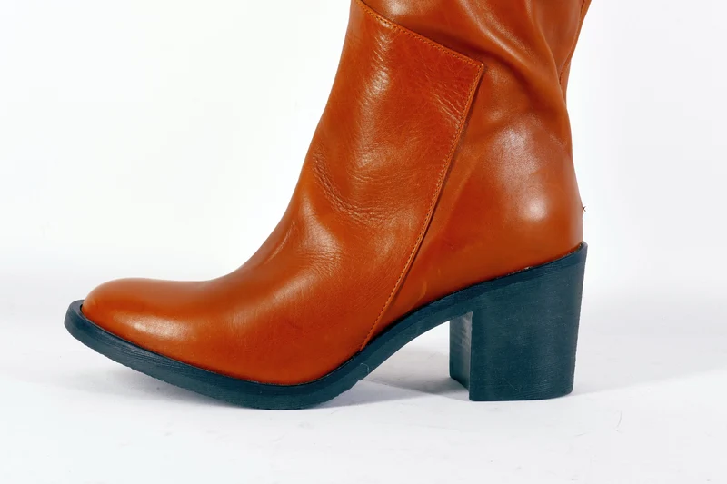 Stiefel Leder cognac