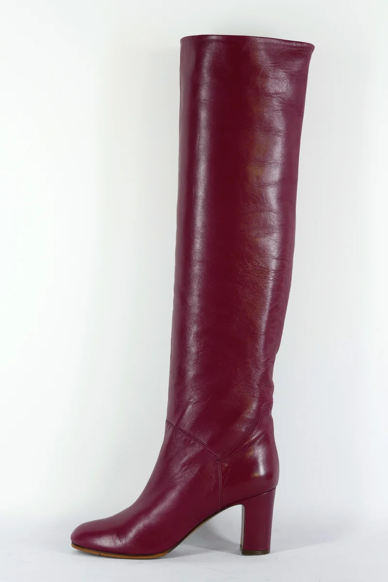 Hohe Stiefel Leder bordeaux
