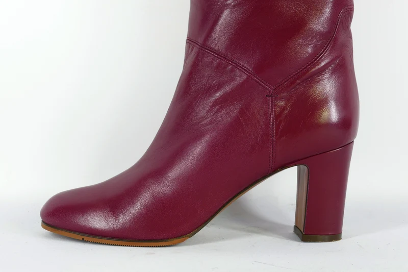 Hohe Stiefel Leder bordeaux