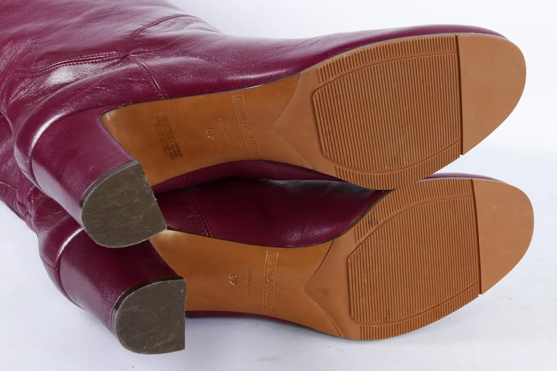 Hohe Stiefel Leder bordeaux