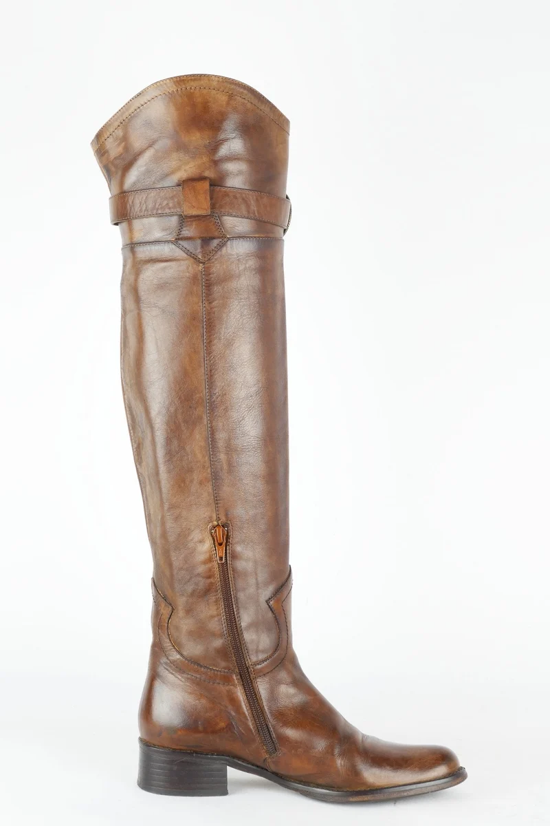 Hohe Stiefel Leder mittelbraun