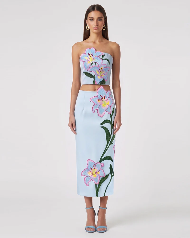 Lily Trägerloses Korsett-Top mit Blumenstickerei - Hellblau
