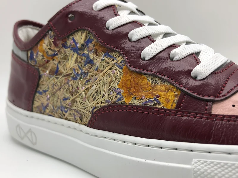 nat-2™ x Swarovski ® Zirkonia bordeaux
